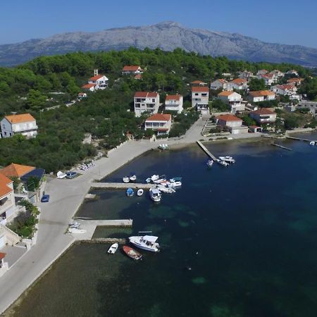 Villa Cvita Lumbarda Exterior photo